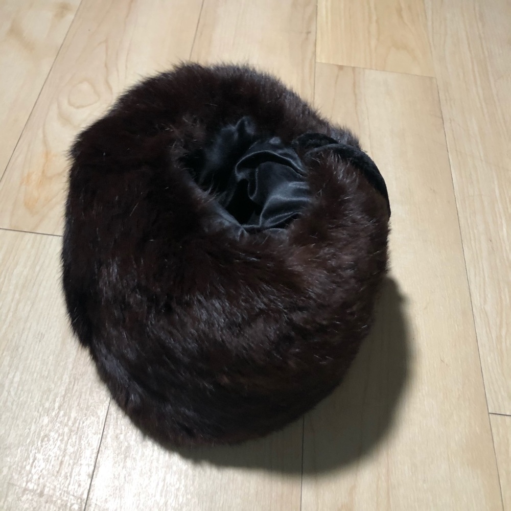 VINTAGE Brown Mink Fur Muff